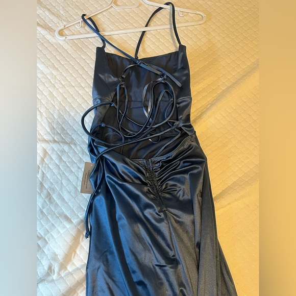 Prom Dress - Picture 4 of 5